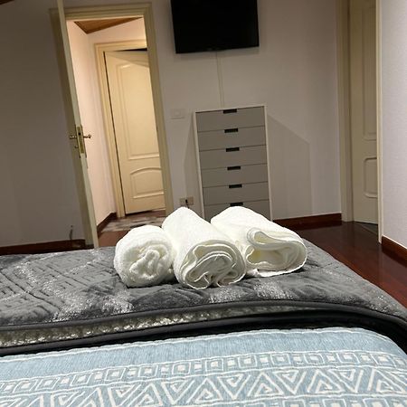 Casa Robleda, Piscina Privada Cubierta Y Jacuzzi Villa Vigo Kültér fotó